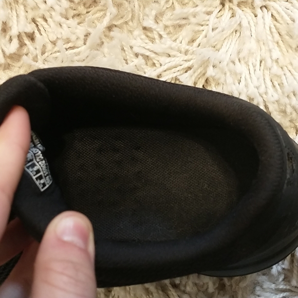 Skechers Go Walk/ Ultra Go Black Sneakers-Size 8 - Picture 6 of 7